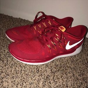 Men’s Nike shoes size 11